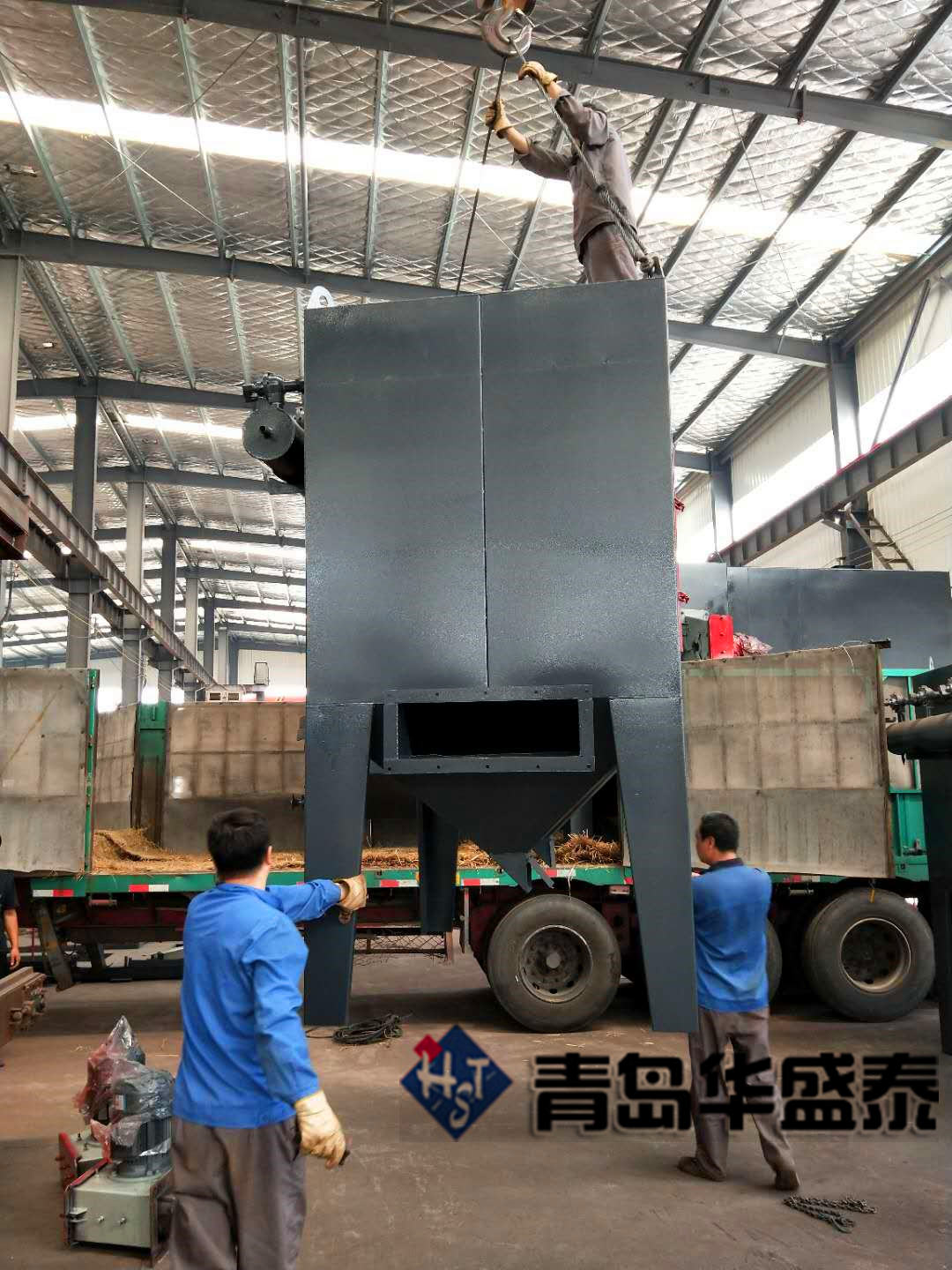 發(fā)往陜西榆林6910軌道通過式拋丸機發(fā)貨現(xiàn)場