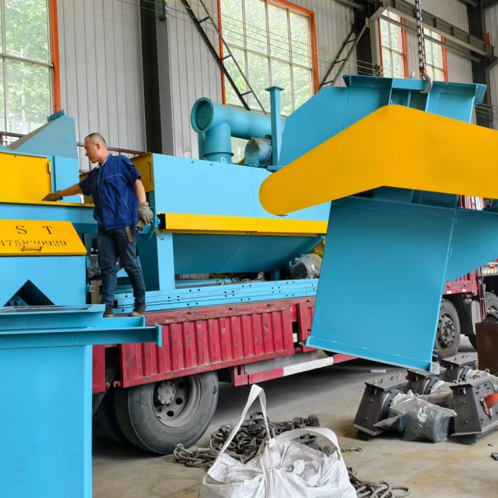 除銹打砂機設備_沙子除銹機_醫療床體打砂除銹機